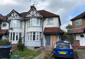 Property for Auction in London - 102 Braemar Avenue, Neasden, London, NW10 0DP