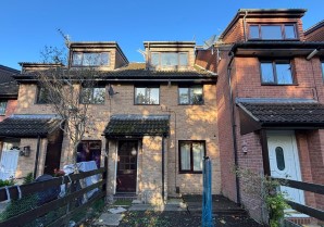 Property for Auction in London - 144 Peerless Drive, Harefield, Uxbridge, Middlesex, UB9 6JQ