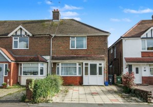 Property for Auction in London - 7 Queens Road, Eastbourne, East Sussex, BN23 6JT