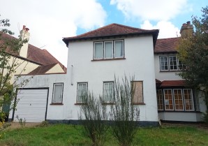 Property for Auction in London - 29 College Road, Isleworth, Middlesex, TW7 5DJ
