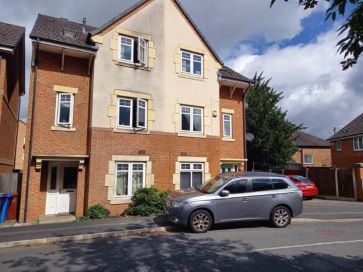 Property for Auction in North West - 8 Cedarwood Close, Northenden, Manchester, Greater Manchester M22 4QJ