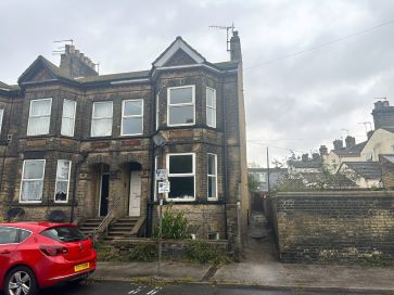 Property for Auction in East Anglia - 30 Milton Road East, Lowestoft, Suffolk NR32 1NU