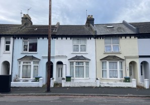 Property for Auction in London - 19 Crescent Road, Bognor Regis, West Sussex, PO21 1QG