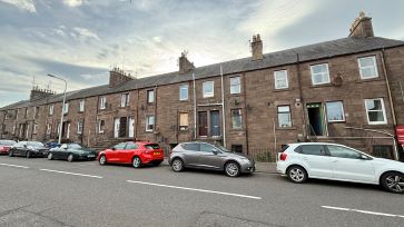 Property for Auction in Scotland - 80 Dundee Loan, Forfar, Angus DD8 1EB