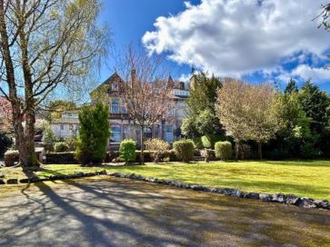 Property for Auction in Scotland - 61 Newark Street, Greenock, Renfrewshire PA16 7TE