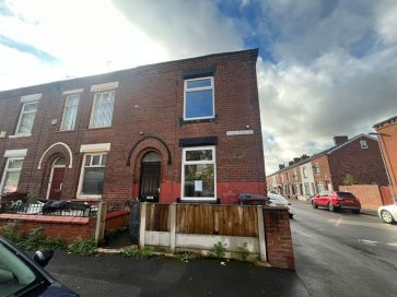 Property for Auction in North West - 33 Hardman Street, Chadderton, Oldham, Greater Manchester OL9 7PB