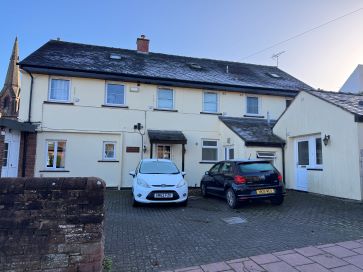 Property for Auction in Cumbria - 2 Brunswick Apartments, Brunswick Square, Penrith, Cumbria CA11 7LP