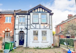 Property for Auction in London - 66 Radstock Road, Southampton, Hampshire, SO19 2HR
