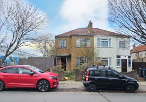 Property for Auction in London - 4 Berkshire Way, Mitcham, Surrey, CR4 1QT
