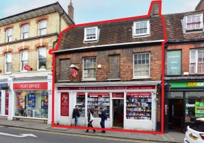 Property for Auction in London - 15 The Borough, Farnham, Surrey, GU9 7NF