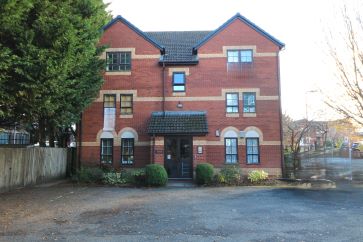 Property for Auction in Birmingham - 40 Goldstar Way, Birmingham, West Midlands B33 0YP