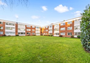 Property for Auction in Sussex & Hampshire - 6 St Andrews Gardens Church Road, Worthing, BN13 1ES