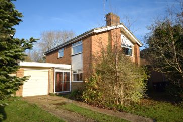 Property for Auction in Northamptonshire - 4 Reynard Way, Kingsthorpe, Northampton, Northamptonshire NN2 8QX