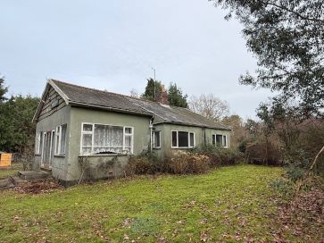 Property for Auction in East Anglia - Forest Lodge, New Road, Fritton, Great Yarmouth, Norfolk NR31 9HT