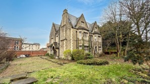 Property for Auction in London - Carlisle House, Oxford Road, Reading, Berkshire, RG1 7NG