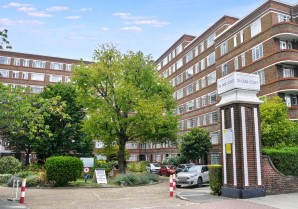 Property for Auction in London - Flat E53 Du Cane Court, Balham High Road, Balham, London, SW17 7JL