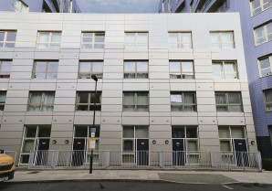 Property for Auction in London - Flat 3, 9 Queensland Road, Highbury, London, N7 7FH