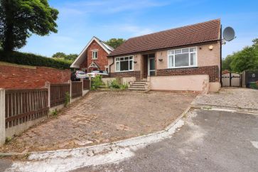 Property for Auction in Chesterfield & North Derbyshire - 254 Hady Hill, Chesterfield, Derbyshire, S41 0BJ