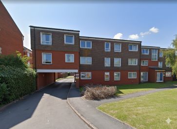 Property for Auction in South West - Flat 11, Knightstone Court, Highbridge Road, Burnham-On-Sea, Somerset TA8 1LL