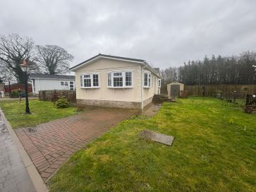 Property for Auction in East Anglia - 3 Cherry Blossom Drive, Great Hockham, Thetford, Norfolk IP24 1FQ