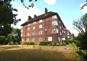 Property for Auction in London - 20 Kings Court, Kings Drive, Wembley, Middlesex, HA9 9ES