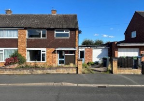 Property for Auction in London - 27 Cherry Orchard, Stratford-upon-Avon, Warwickshire, CV37 9AP