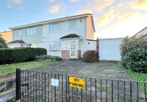 Property for Auction in London - 22 Bourne Road, Gravesend, Kent, DA12 4EB