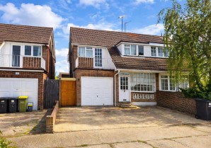 Property for Auction in London - 4 Crouch View Grove, Hullbridge, Hockley, Essex, SS5 6LE