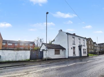 Property for Auction in Manchester - WHITE BULL, 159-161 Livesey Branch Road, Blackburn, Lancashire, BB2 4QR