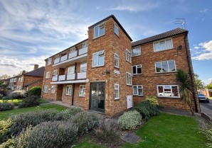 Property for Auction in London - 4 Westglade Court, Woodgrange Close, Harrow, Middlesex, HA3 0XQ