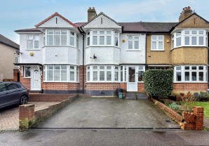 Property for Auction in London - 14 Mount Park Road, Pinner, Middlesex, HA5 2JR