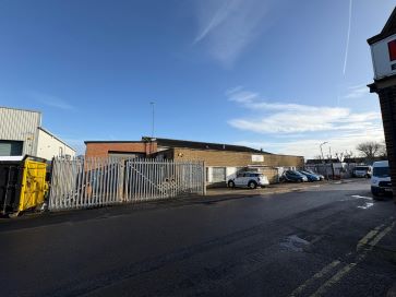 Property for Auction in East Anglia - Romar House, 12 Faraday Road, Leigh-On-Sea, Essex SS9 5JU