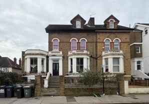 Property for Auction in London - Flat 1, 1 Upper Grove, South Norwood, London, SE25 6JX