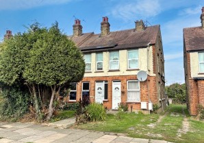 Property for Auction in London - 193 Carlton Avenue, Westcliff-on-Sea, Essex, SS0 0QH