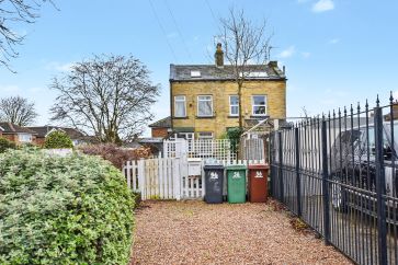 Property for Auction in West Yorkshire - 56 Greenside, Pudsey, West Yorkshire LS28 8PU