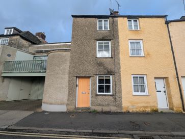 Property for Auction in South West - 17 Bristol Street, Malmesbury, Wiltshire SN16 0AY