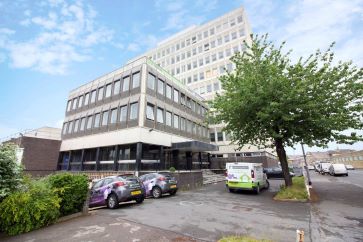Property for Auction in West Yorkshire - Flat 603, Colonnade House, 201 Sunbridge Road, Bradford, West Yorkshire BD1 2BD