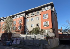 Property for Auction in London - Flat 27 San House, 50 Bradstock Road, Hackney, London, E9 5DL
