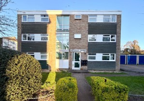 Property for Auction in London - Flat 5 Neville Court, 33 Canning Road, Croydon, Surrey, CR0 6QE
