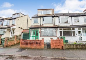 Property for Auction in London - 76 Guy Road, Wallington, Surrey, SM6 7LY