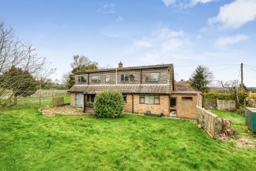 Property for Auction in Northamptonshire - Hillview, Stanford Close, Cold Ashby, Northampton, Northamptonshire NN6 6EW