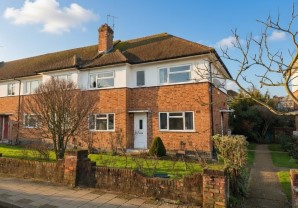 Property for Auction in London - 15 Third Avenue, Wembley, Middlesex, HA9 8QE