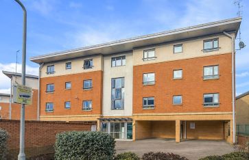 Property for Auction in Northamptonshire - 14 West Cotton Close, Northampton, Northamptonshire NN4 8BY