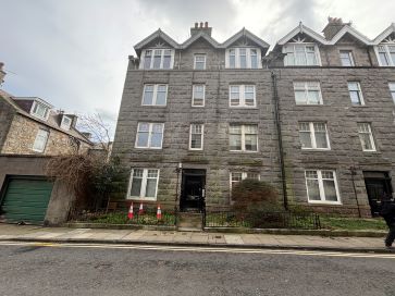 Property for Auction in Scotland - Ground Floor Right, 3 Dee Place, Aberdeen, Aberdeen City AB11 6EF
