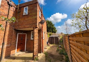 Property for Auction in London - 139 Heathfield Road, Hitchin, Hertfordshire, SG5 1TD