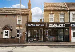 Property for Auction in London - 19 East Milton Road, Gravesend, Kent, DA12 2JL