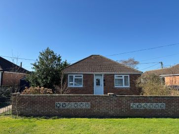 Property for Auction in East Anglia - 4 Linford Estate, Clenchwarton, King's Lynn, Norfolk PE34 4BA