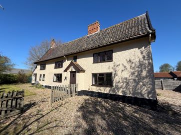 Property for Auction in East Anglia - Messuage Farmhouse, Russell Green, Wilby, Eye, Suffolk IP21 5LX