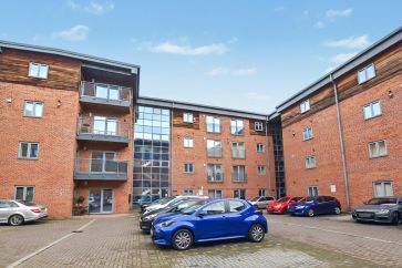 Property for Auction in West Yorkshire - 96 the Pinnacle, Ings Road, Wakefield, West Yorkshire WF1 1DG