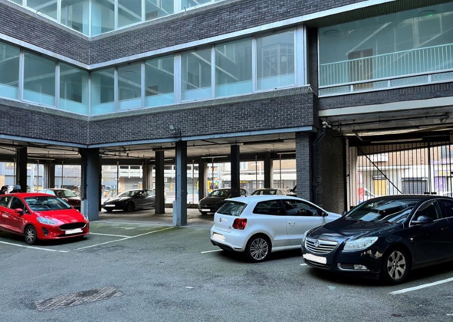 Lot Image